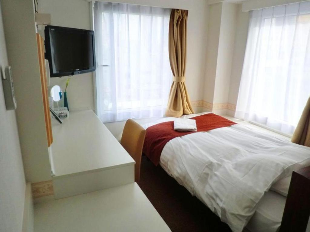 Shimbashi Sambankan Hotel